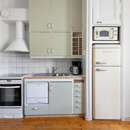 Wehost Spacious Studio For 5 With A Kitchen ヘルシンキ エクステリア 写真